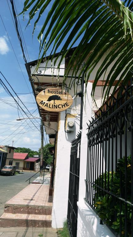 Malinche Leon Hotel Exterior photo